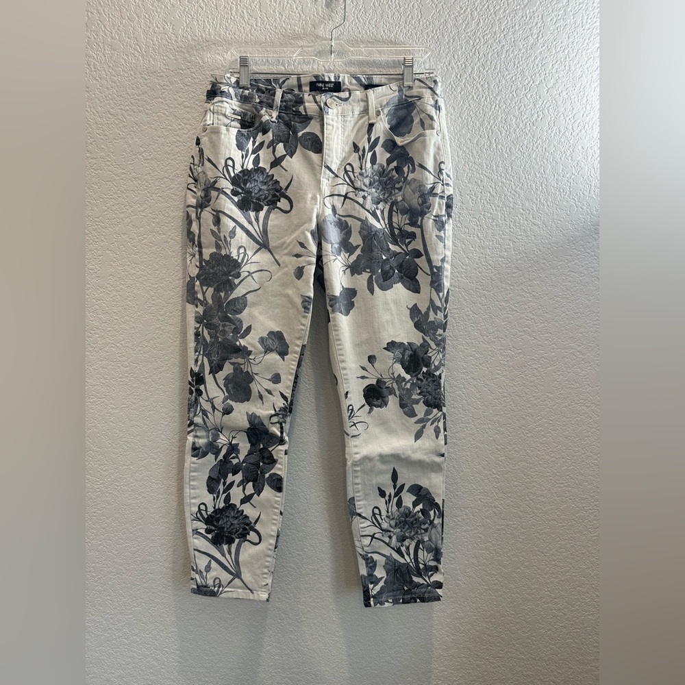 Nine West Blue and White Floral Jeans